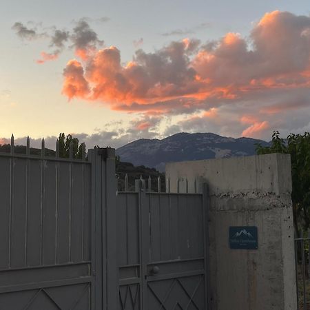 Stellas Guesthouse Near Arachova Stírion Buitenkant foto